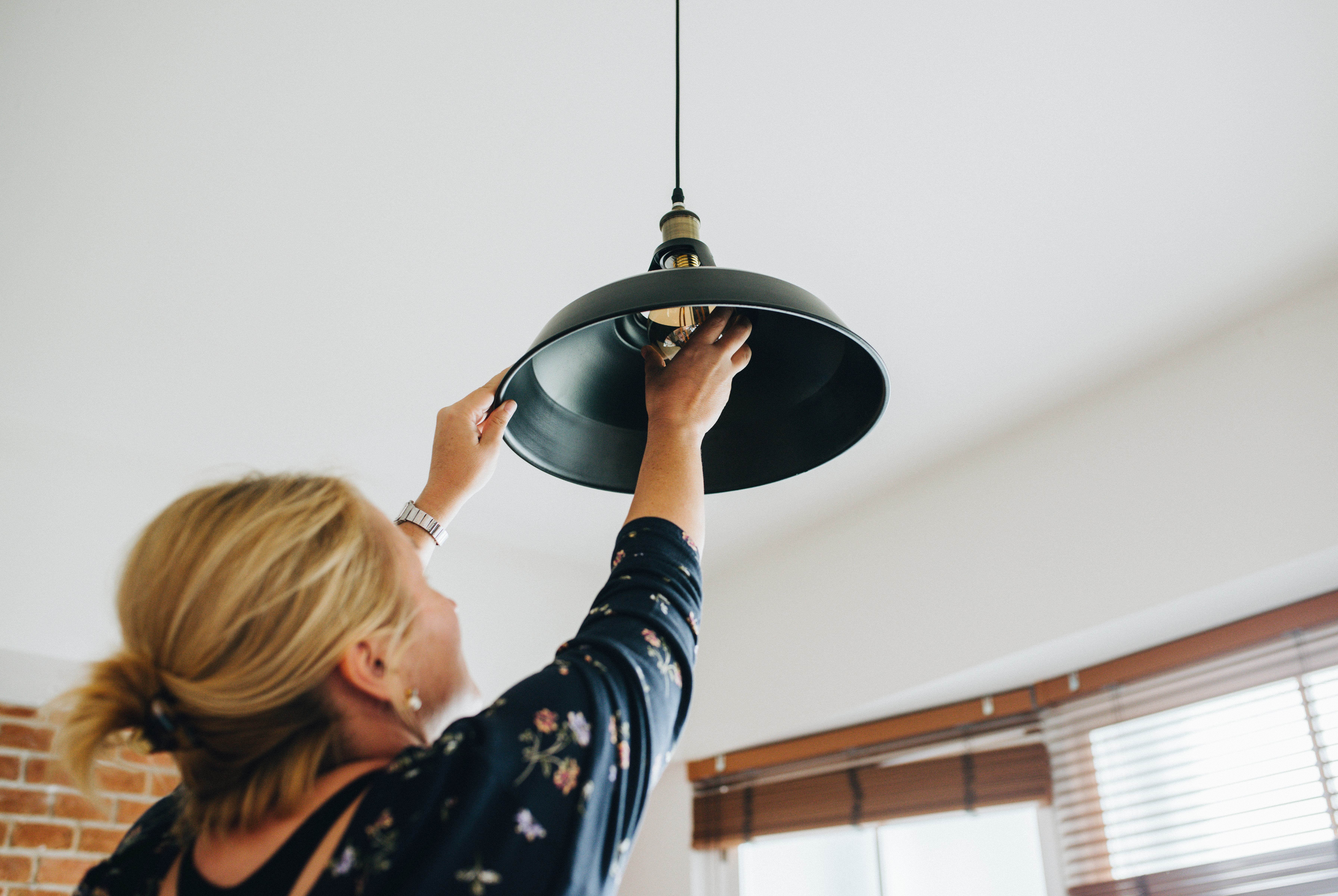 energy efficient light bulbs