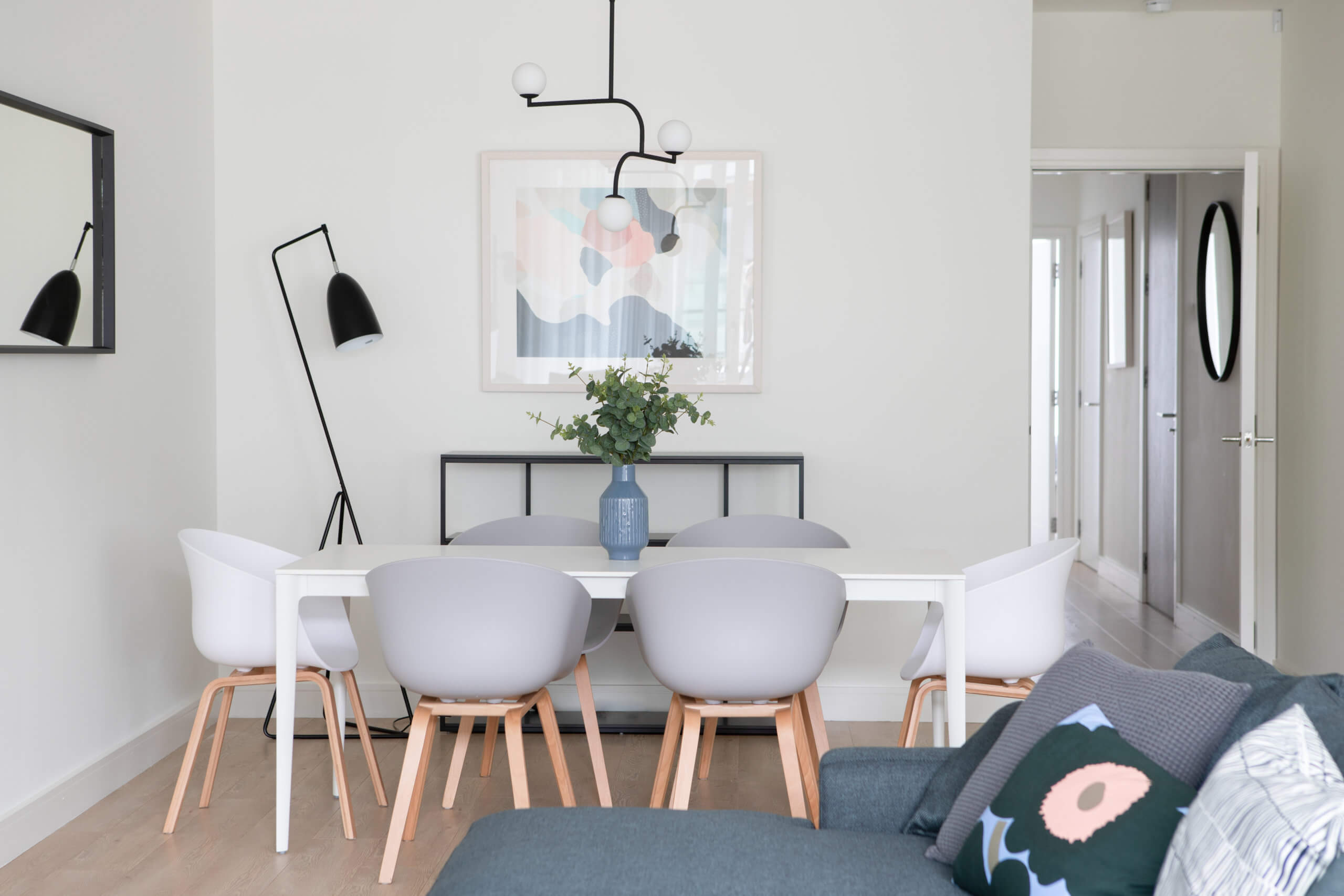 Small space decorating ideas for apartments