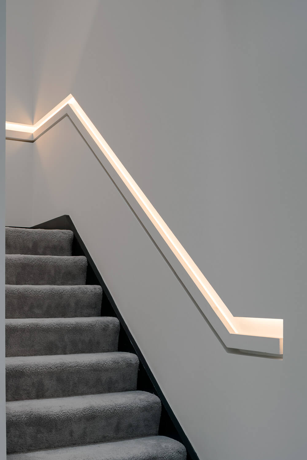 Staircase - lighting